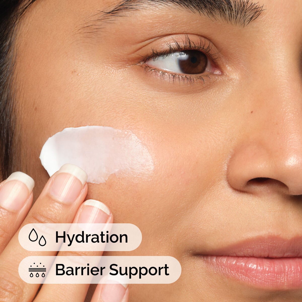 natural-moisturizing-factors-ha-x5 ord-natural-moisturizing-factors-ha-model-application-with-benefits.jpg